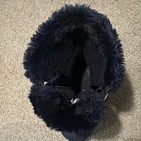 Sorel Black Snow Boots with Fur Trim - Picture 6 of 6